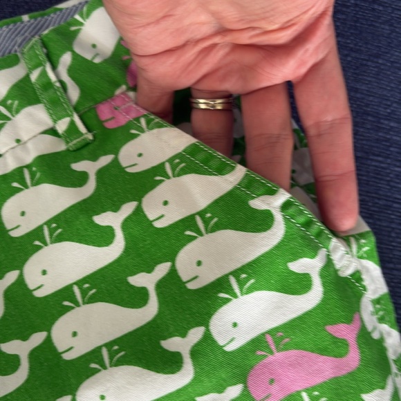 Macbeth Collection Green and White Shorts with Whale Print - Picture 4 of 6